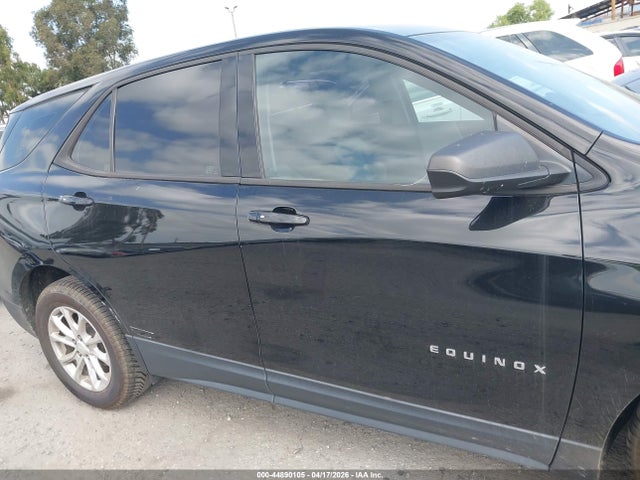 2GNAXHEV9J6348656 Chevrolet EQUINOX LS