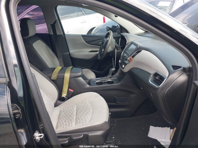 2GNAXHEV9J6348656 Chevrolet EQUINOX LS