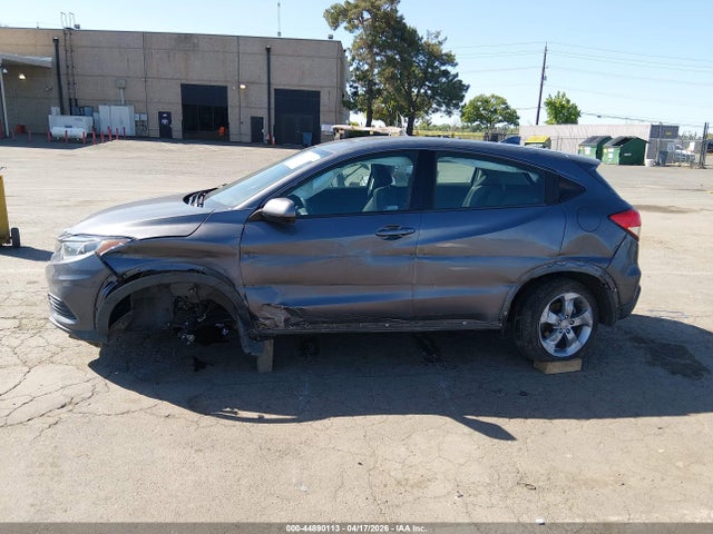 3CZRU5H37NM713113 Honda Hr-v 2wd Lx