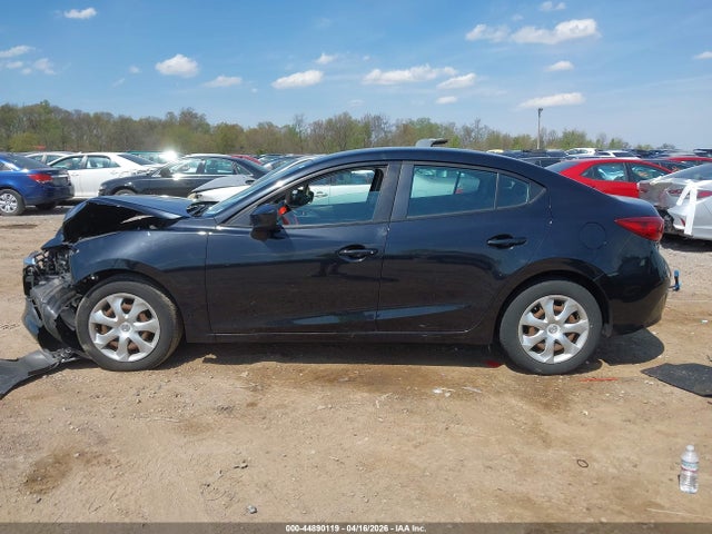 2018 Mazda Mazda3 Sport მანქანა იყიდება აუქციონზე, vin: 3MZBN1U76JM196707, აუქციონის ნომერი: 44890119
