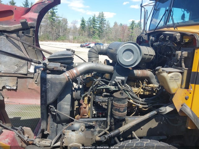 Продаж на аукціоні авто 1997 Kenworth Construction T800, vin: 1NKDXA0X2VJ732730, номер лоту: 44890127