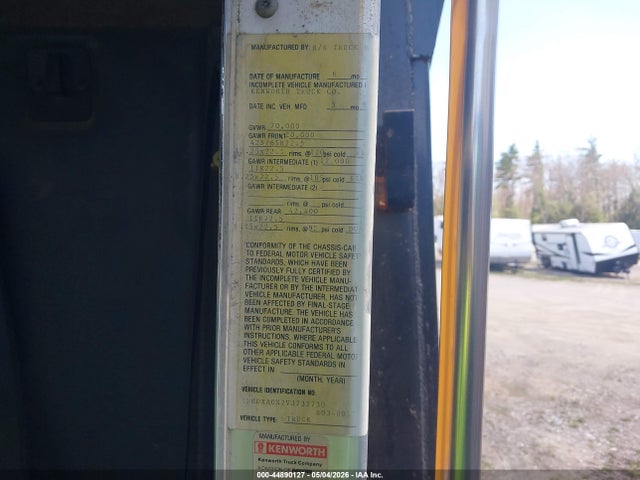 Продаж на аукціоні авто 1997 Kenworth Construction T800, vin: 1NKDXA0X2VJ732730, номер лоту: 44890127