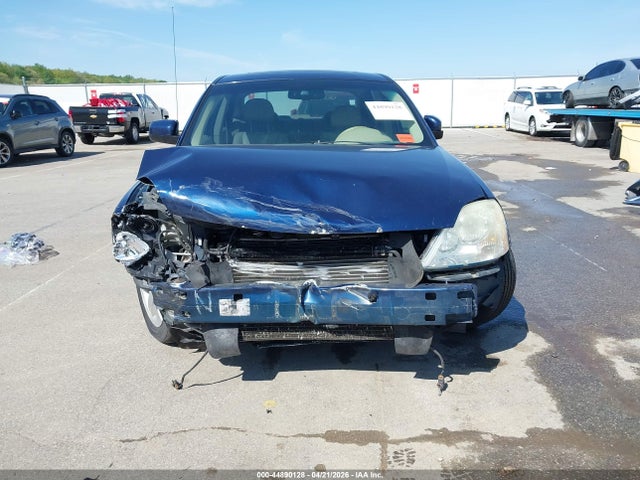 44890128 :رقم المزاد ، 1FAFP241X6G151146 vin ، 2006 Ford Five Hundred Sel مزاد بيع