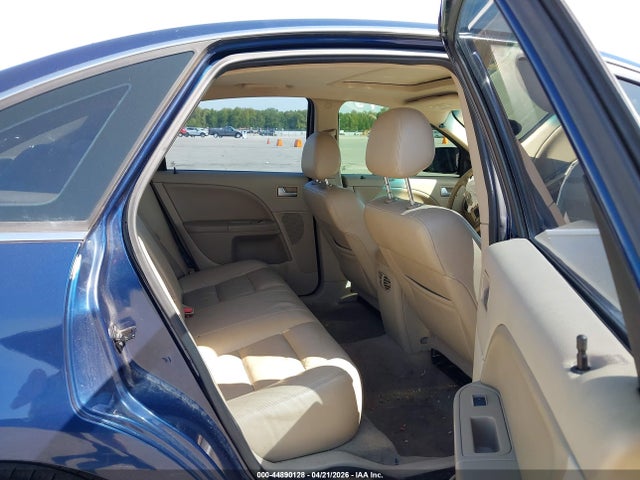 44890128 :رقم المزاد ، 1FAFP241X6G151146 vin ، 2006 Ford Five Hundred Sel مزاد بيع