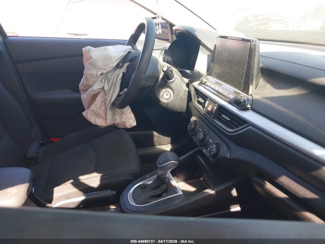 44890137 :رقم المزاد ، 3KPF24AD7PE606393 vin ، 2023 Kia Forte Lx مزاد بيع