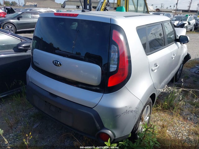 KNDJN2A2XG7858921 KIA Soul