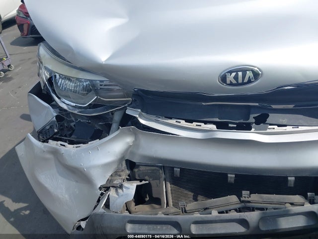 KNDJN2A2XG7858921 KIA Soul