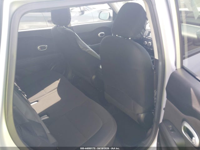 KNDJN2A2XG7858921 KIA Soul