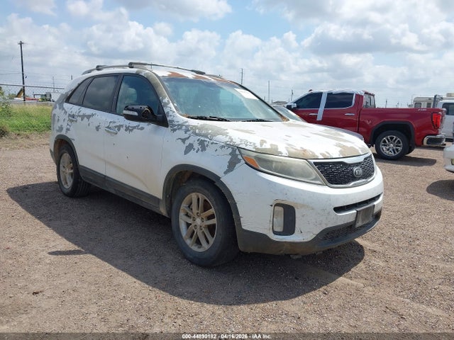2015 Kia Sorento Lx მანქანა იყიდება აუქციონზე, vin: 5XYKT4A6XFG603843, აუქციონის ნომერი: 44890182