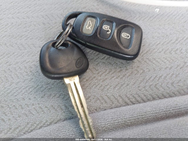 2009 Kia Optima Lx მანქანა იყიდება აუქციონზე, vin: KNAGE228595339316, აუქციონის ნომერი: 44890199