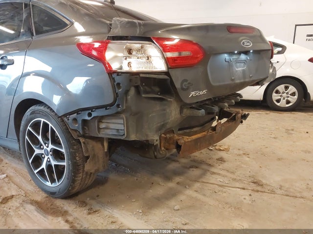 2018 Ford Focus Sel მანქანა იყიდება აუქციონზე, vin: 1FADP3H28JL208265, აუქციონის ნომერი: 44890209