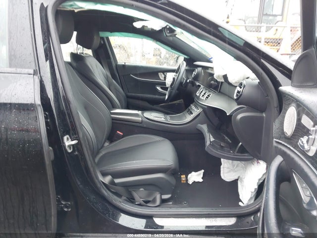 Aukcja sprzedaży 2022 Mercedes-benz E 350, vin: W1KZF8DB8NB087941, numer aukcji: 44890219