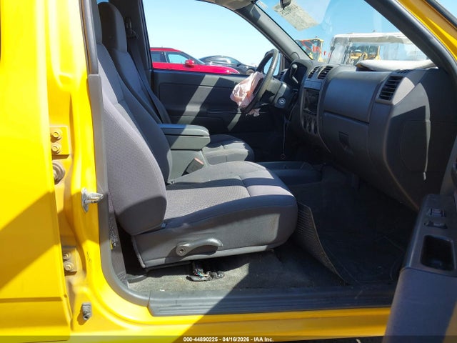 44890225 :رقم المزاد ، 1GTCS136568187517 vin ، 2006 Gmc Canyon Sle2 مزاد بيع