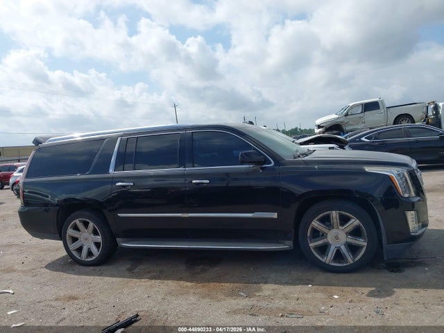 Продажа на аукционе авто 2015 Cadillac Escalade Esv Premium, vin: 1GYS3JKJ9FR266563, номер лота: 44890233