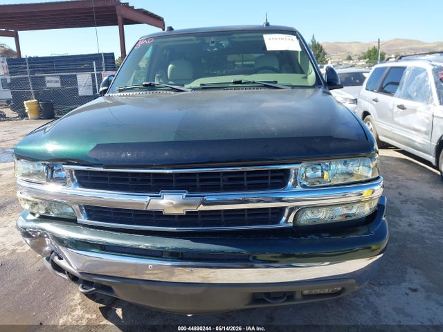 Продажа на аукционе авто 2004 Chevrolet Tahoe Lt, vin: 1GNEK13TX4R184920, номер лота: 44890244