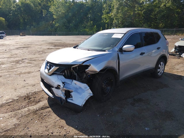 2016 Nissan Rogue S მანქანა იყიდება აუქციონზე, vin: JN8AT2MT4GW021439, აუქციონის ნომერი: 44890245