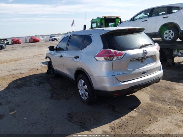 2016 Nissan Rogue S მანქანა იყიდება აუქციონზე, vin: JN8AT2MT4GW021439, აუქციონის ნომერი: 44890245