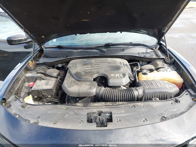Продажа на аукционе авто 2015 Dodge Charger Se, vin: 2C3CDXBG1FH916411, номер лота: 44890246