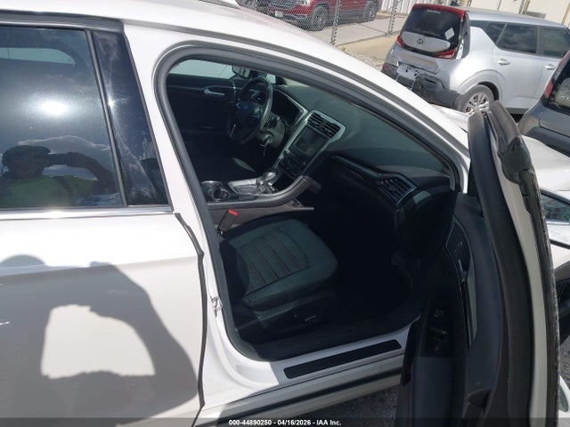 Ford FUSION SE 2016 3FA6P0H92GR266483 Image 5