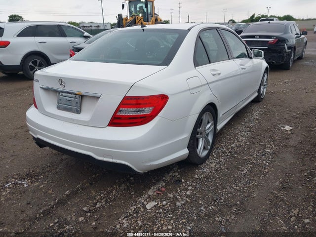 Aukcja sprzedaży 2013 Mercedes-benz C 250 Sport, vin: WDDGF4HB5DA860007, numer aukcji: 44890274