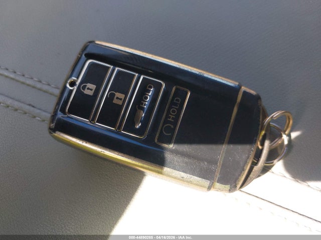 44890285 :رقم المزاد ، 19UUB1F57FA021744 vin ، 2015 Acura Tlx Tech مزاد بيع