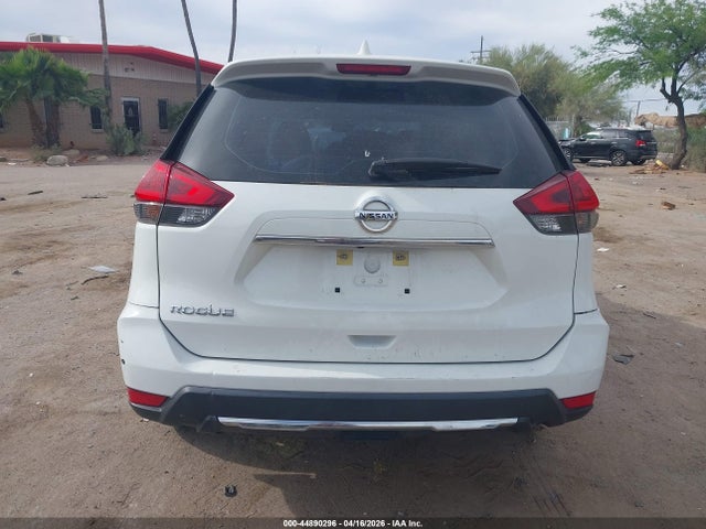 KNMAT2MTXJP556062 Nissan ROGUE S