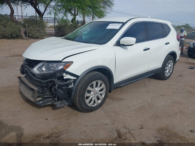 KNMAT2MTXJP556062 Nissan ROGUE S