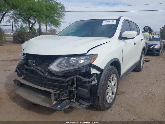 KNMAT2MTXJP556062 Nissan ROGUE S
