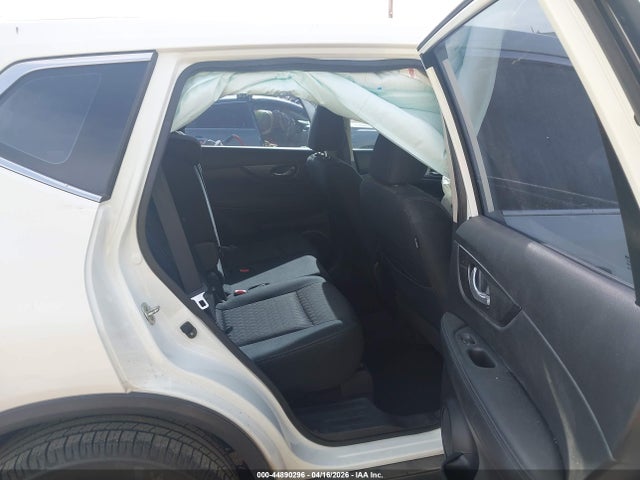 KNMAT2MTXJP556062 Nissan ROGUE S
