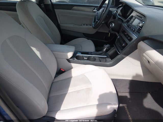 Продажа на аукционе авто 2015 Hyundai Sonata Sport, vin: 5NPE34AFXFH215047, номер лота: 44890349