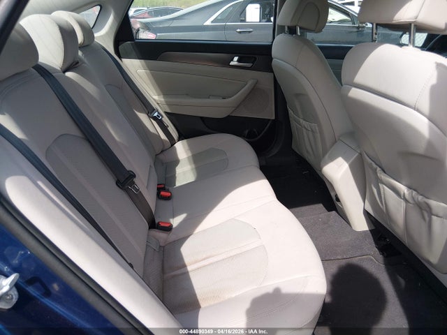 Продажа на аукционе авто 2015 Hyundai Sonata Sport, vin: 5NPE34AFXFH215047, номер лота: 44890349