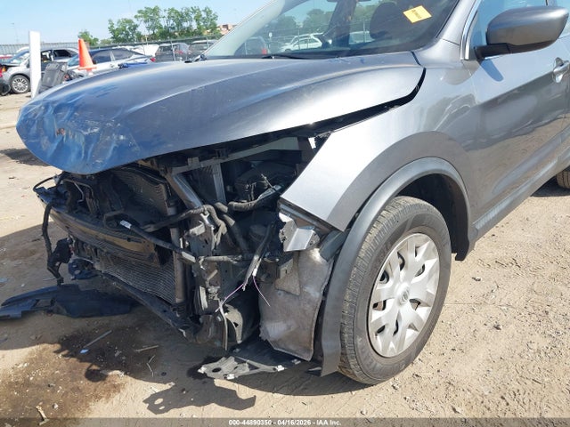 44890350 :رقم المزاد ، JN1BJ1CRXKW325456 vin ، 2019 Nissan Rogue Sport S مزاد بيع
