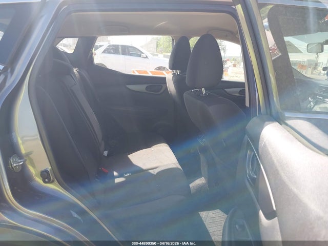44890350 :رقم المزاد ، JN1BJ1CRXKW325456 vin ، 2019 Nissan Rogue Sport S مزاد بيع