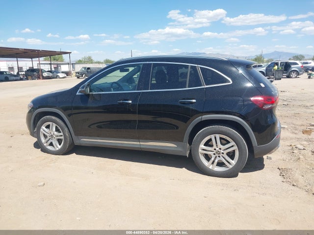 W1N4N4GB3MJ156222 Mercedes-Benz GLA 250