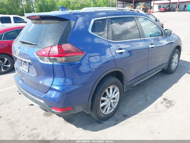 2018 Nissan Rogue Sv მანქანა იყიდება აუქციონზე, vin: 5N1AT2MV4JC827055, აუქციონის ნომერი: 44890357
