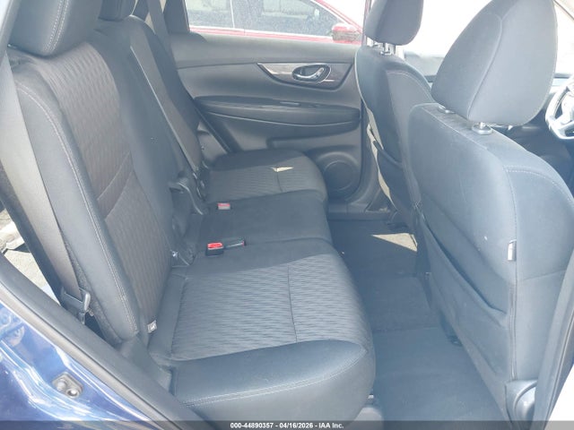 2018 Nissan Rogue Sv მანქანა იყიდება აუქციონზე, vin: 5N1AT2MV4JC827055, აუქციონის ნომერი: 44890357