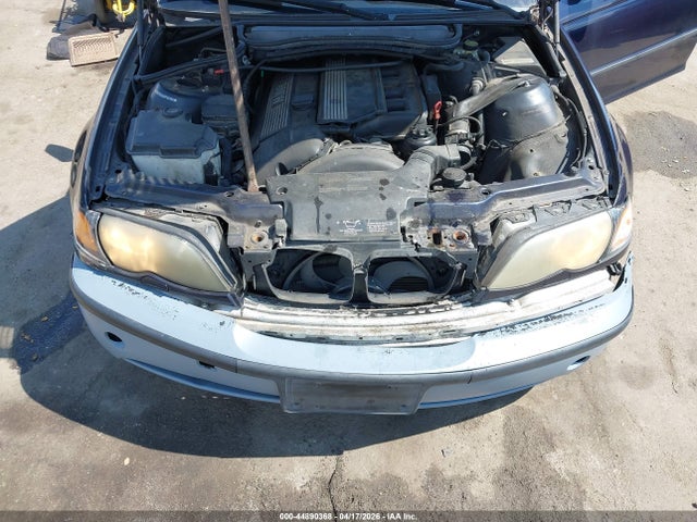 Продажа на аукционе авто 2004 Bmw 325xit, vin: WBAEP33404PF04384, номер лота: 44890368