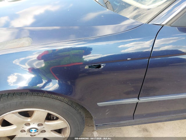 Продажа на аукционе авто 2004 Bmw 325xit, vin: WBAEP33404PF04384, номер лота: 44890368
