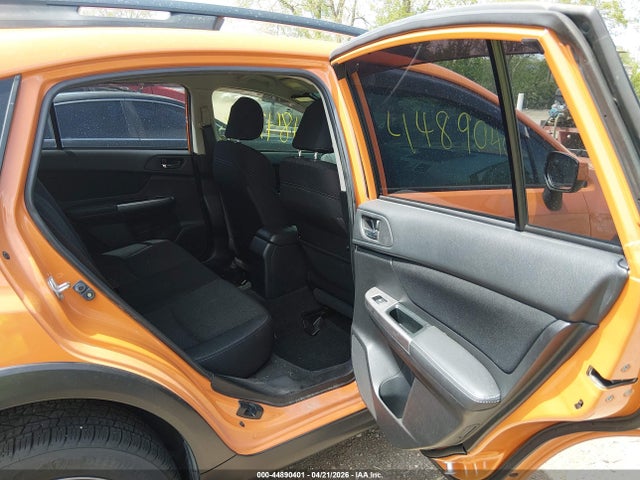 44890401 :رقم المزاد ، JF2GPACC4F8321640 vin ، 2015 Subaru Xv Crosstrek 2.0i Premium مزاد بيع