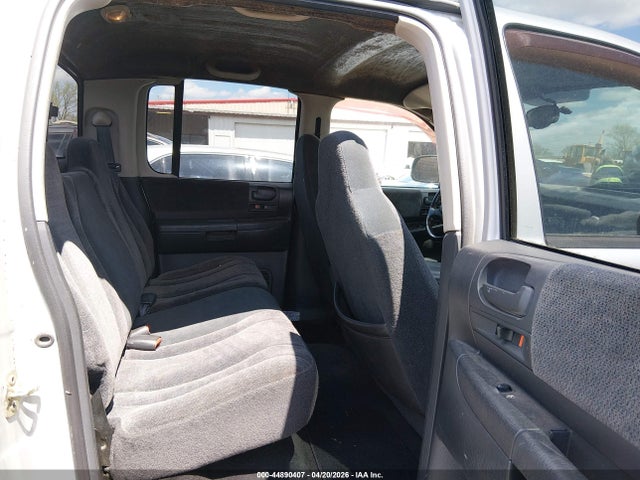 44890407 :رقم المزاد ، 1D7HG48N04S505798 vin ، 2004 Dodge Dakota Slt مزاد بيع
