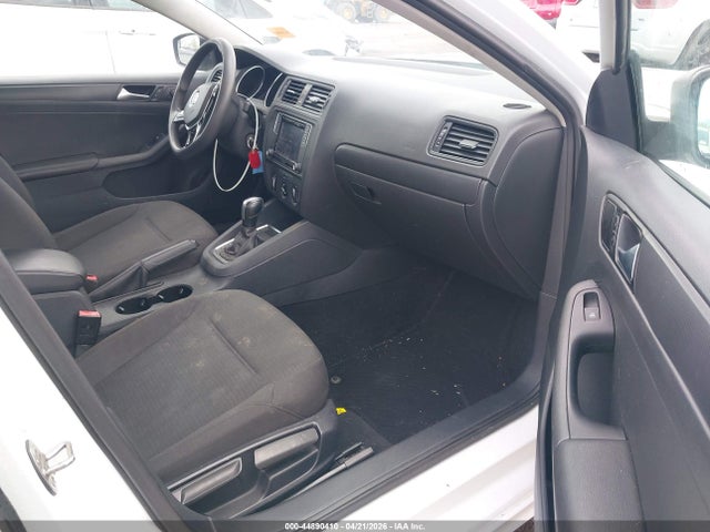 2016 Volkswagen Jetta 1.4t S მანქანა იყიდება აუქციონზე, vin: 3VW267AJ9GM259582, აუქციონის ნომერი: 44890410