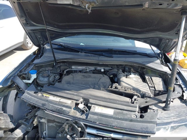 Продаж на аукціоні авто 2020 Volkswagen Tiguan 2.0t Se/2.0t Se R-line Black/2.0t Sel, vin: 3VV2B7AXXLM149963, номер лоту: 44890416