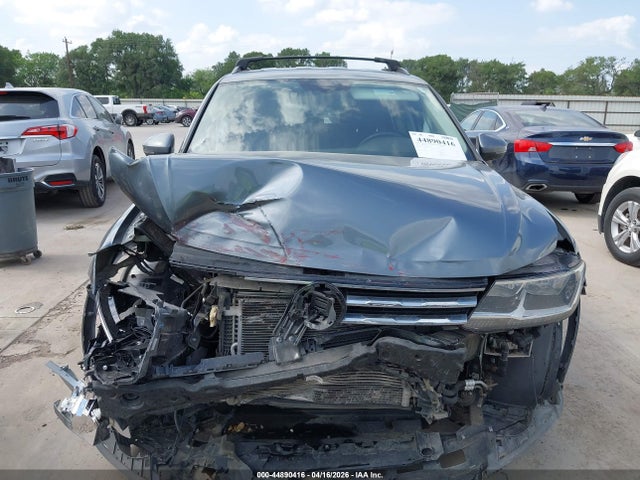 Продаж на аукціоні авто 2020 Volkswagen Tiguan 2.0t Se/2.0t Se R-line Black/2.0t Sel, vin: 3VV2B7AXXLM149963, номер лоту: 44890416