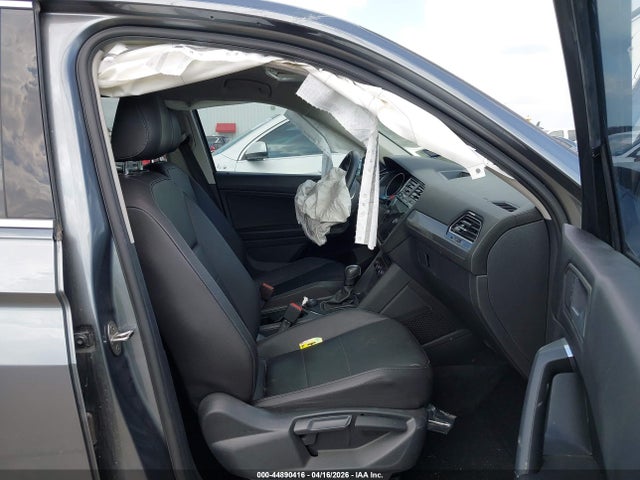 Продаж на аукціоні авто 2020 Volkswagen Tiguan 2.0t Se/2.0t Se R-line Black/2.0t Sel, vin: 3VV2B7AXXLM149963, номер лоту: 44890416