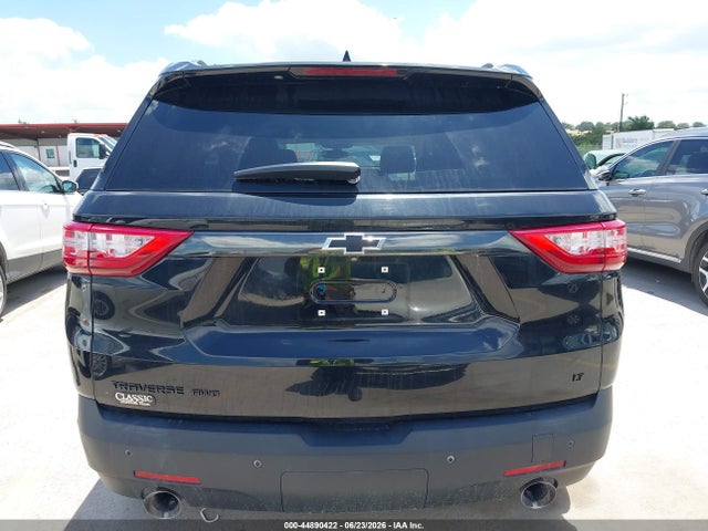1GNEVGKW5KJ135321 Chevrolet Traverse 1lt