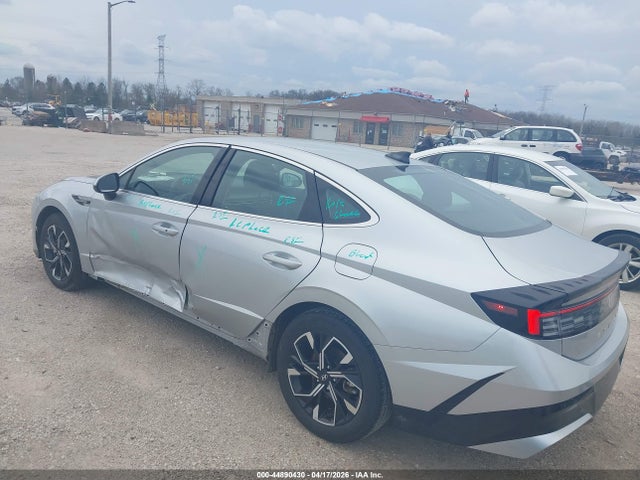 2025 HYUNDAI SONATA KMHL64JA9SA474306 Photo 2