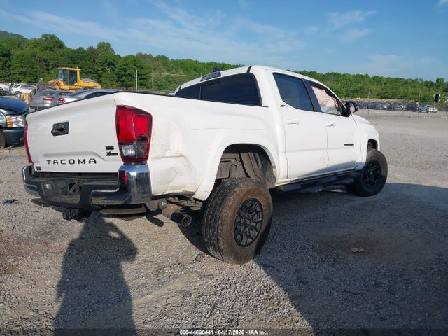 Продажа на аукционе авто 2022 Toyota Tacoma Sr5 V6, vin: 3TYAZ5CN8NT018642, номер лота: 44890441