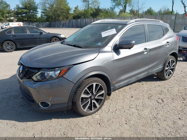 2017 Nissan Rogue Sport Sl მანქანა იყიდება აუქციონზე, vin: JN1BJ1CR3HW116519, აუქციონის ნომერი: 44890443