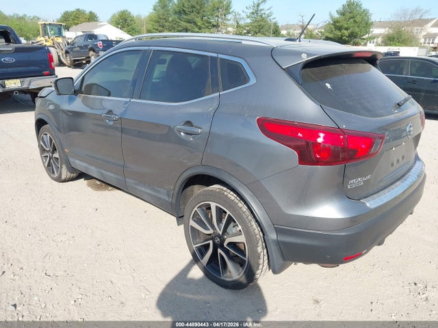 2017 Nissan Rogue Sport Sl მანქანა იყიდება აუქციონზე, vin: JN1BJ1CR3HW116519, აუქციონის ნომერი: 44890443