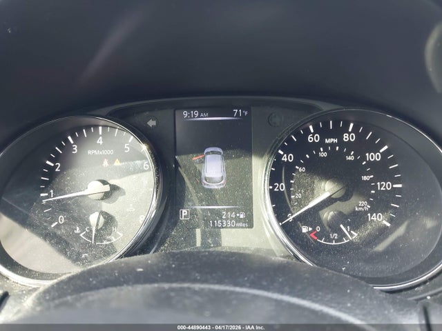 2017 Nissan Rogue Sport Sl მანქანა იყიდება აუქციონზე, vin: JN1BJ1CR3HW116519, აუქციონის ნომერი: 44890443